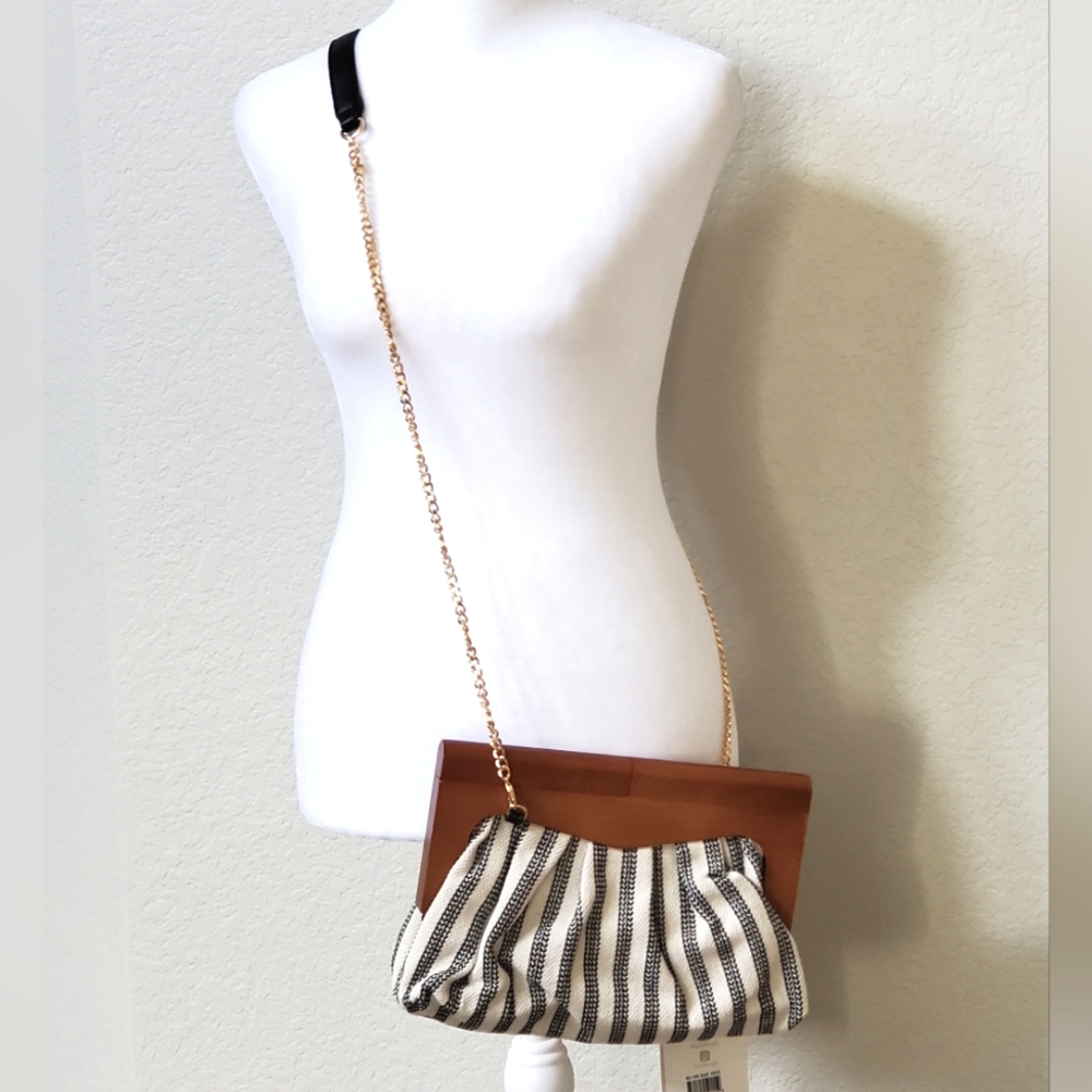 Antik Kraft Black and White Crossbody Bag